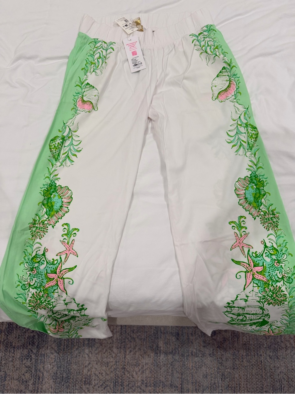 Lilly Pulitzer White Two-Piece Set with Green Print - Picture 3 of 5